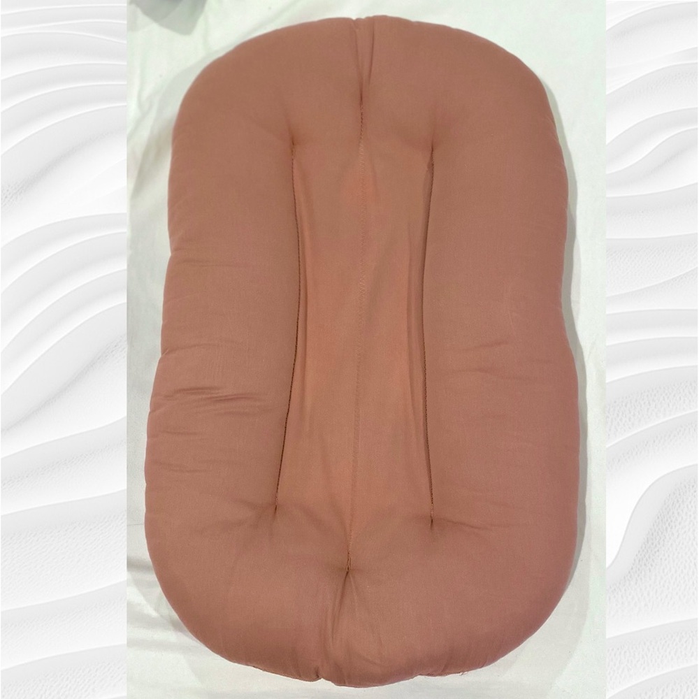 Snuggle Me Organic Infant Lounger